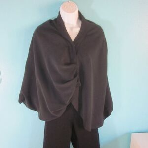 Carmelo Pomodoro Black Silk Cape Size 12 / 46 Vintage 1980